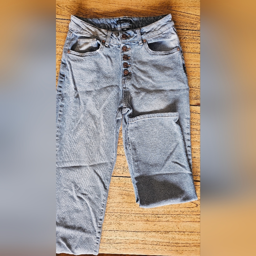 Sincerely Jules by Parablo Light Blue Ankle Jeans, Size 3/26